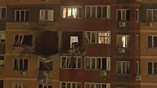 🔴 Пять погибших в Ростове-на-Дону: при атаке БПЛА погибла супружеская пара, под завала...