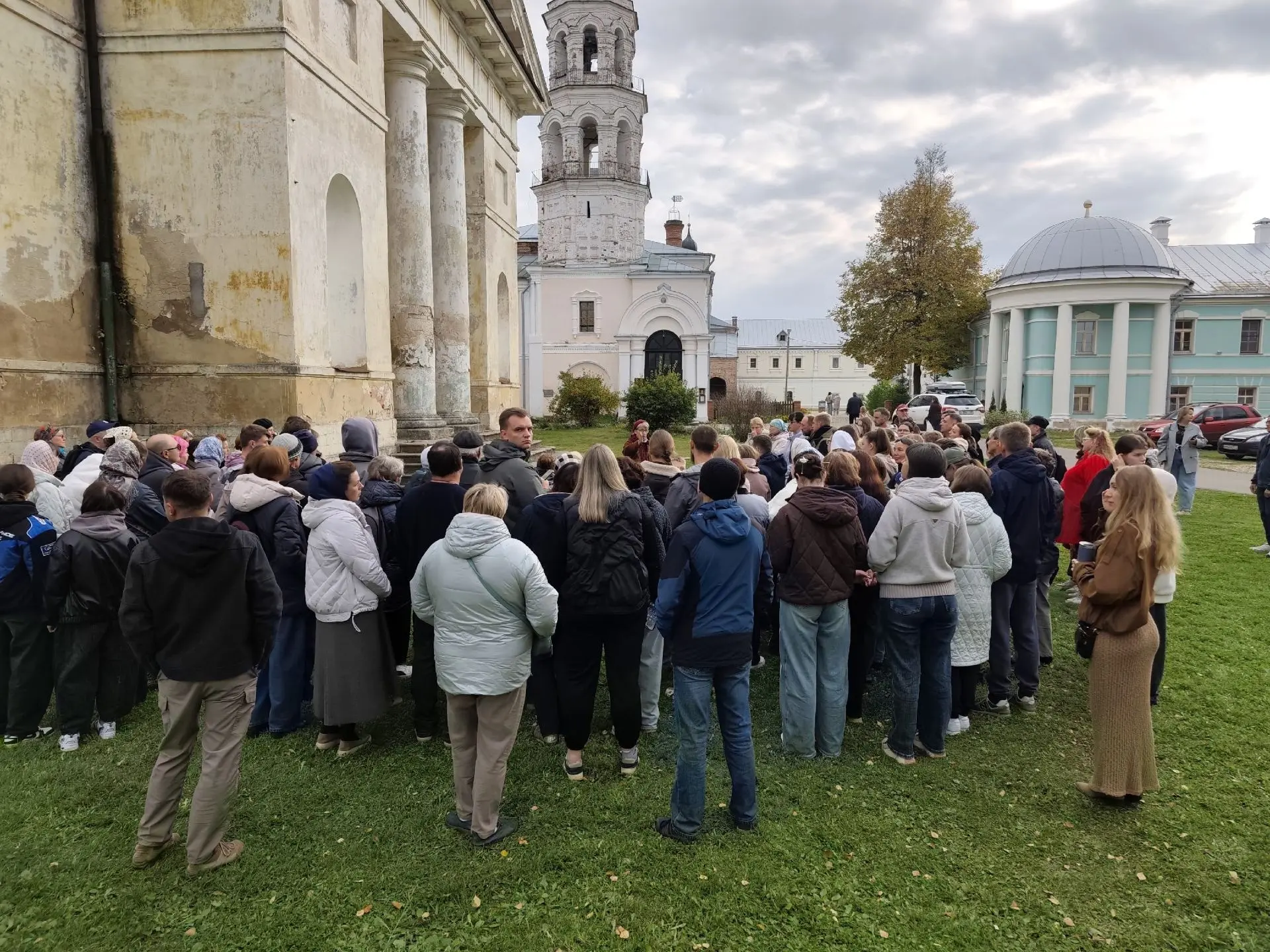 Вчера Наталья Алексеевна Сарафанова снова рассказывала про Торжок и находки. В этот раз...