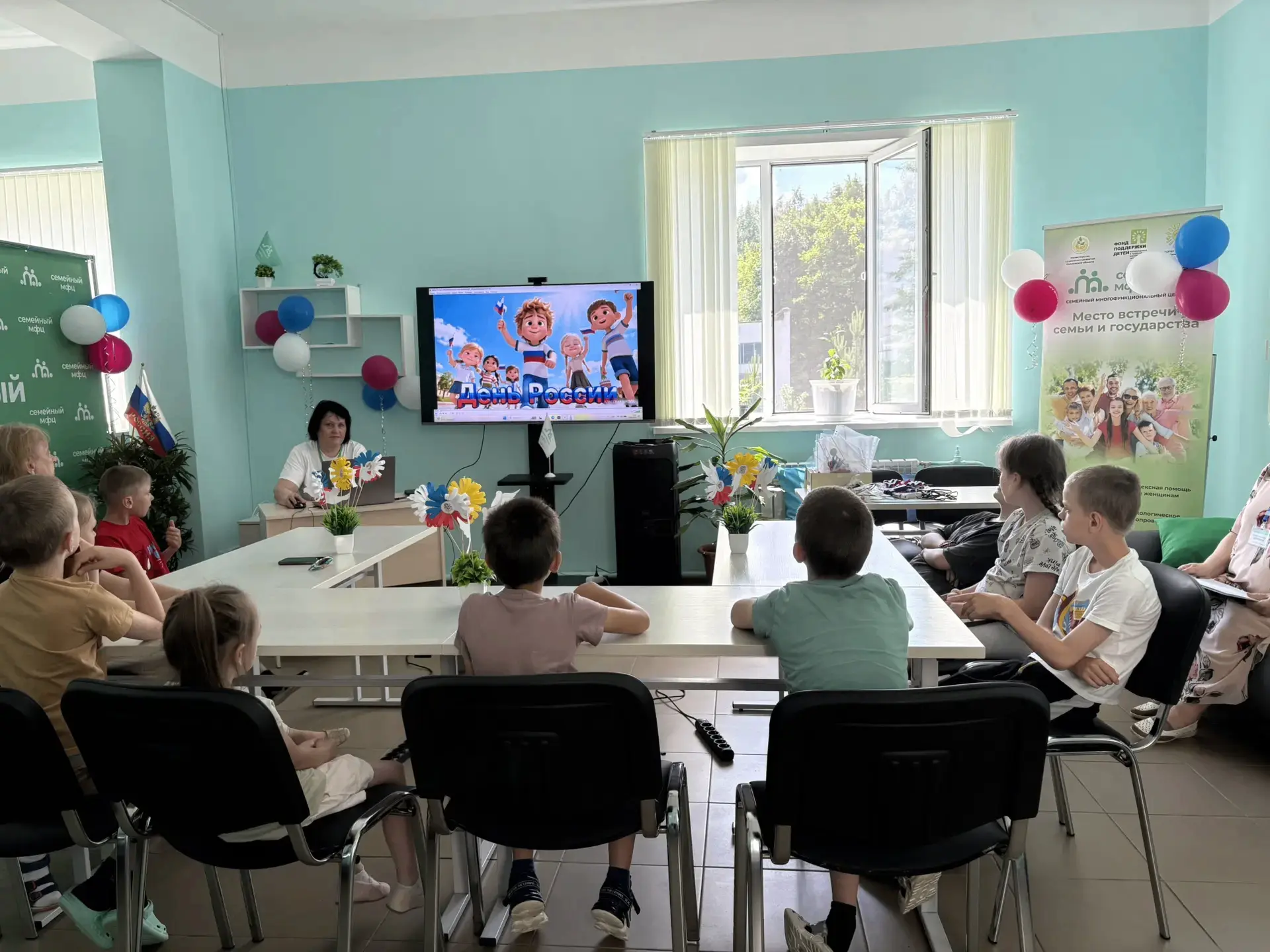 В преддверии Дня России в СОГБУ ДЦ СПСиД «Солнышко» царила особенная, по-настоящему праздничная атмо