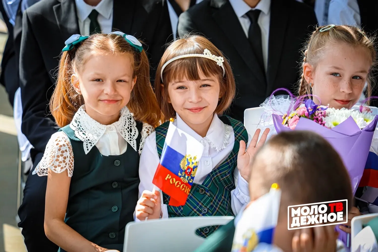 🏫В Клину в отремонтированной гимназии им. Ушинского для 6️⃣3️⃣0️⃣ учеников прозвучал п...