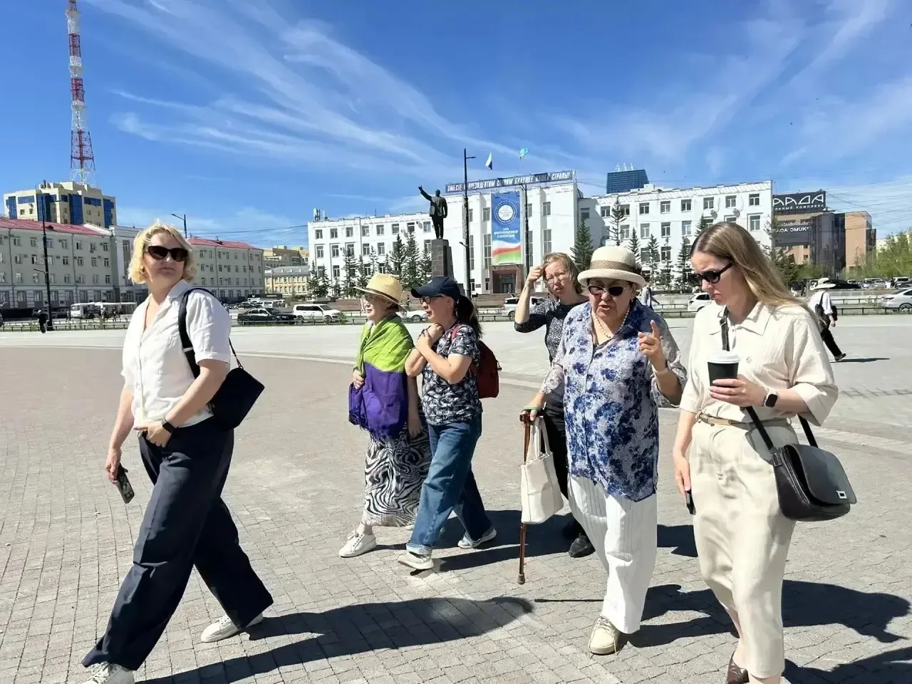 На площадке Управления архитектуры обсудили озеленение в условиях вечной мерзлоты. Главная проблема 