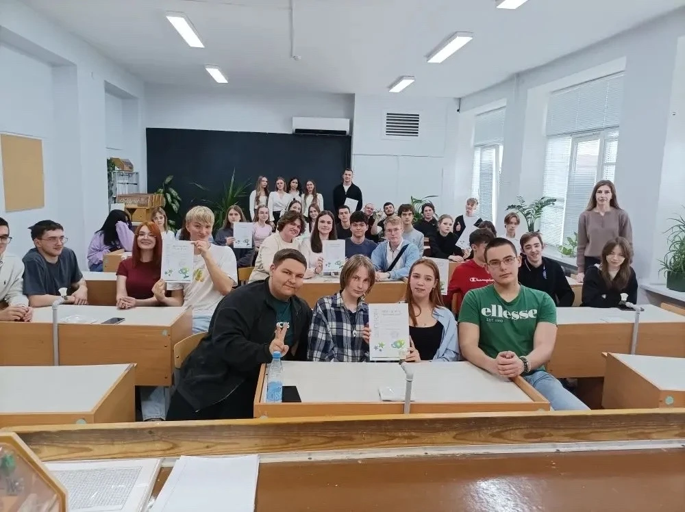 В рамках НВТиТ среди учащихся школ города 19.03. прошла квиз-игра «Знатоки природы».  В игре участво