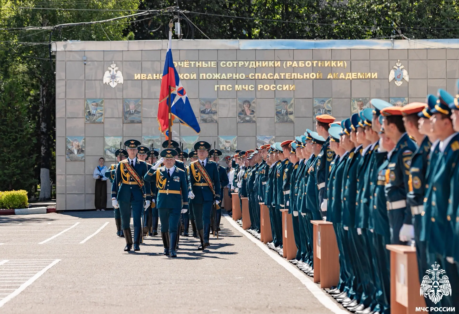 Молодые специалисты Ивановской пожарно-спасательной академии ГПС МЧС России пополнили р...