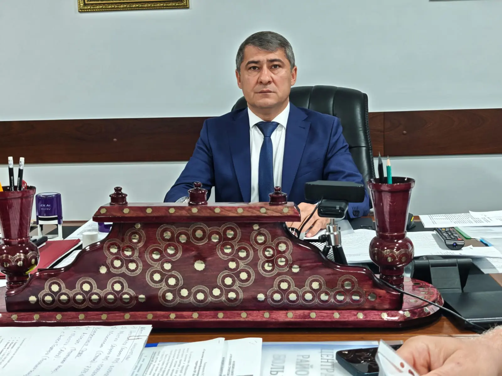 Прямо сейчас врип главы Кизилюртовского района  Магомед-Гаджияв Кадиев в режиме видеоко...