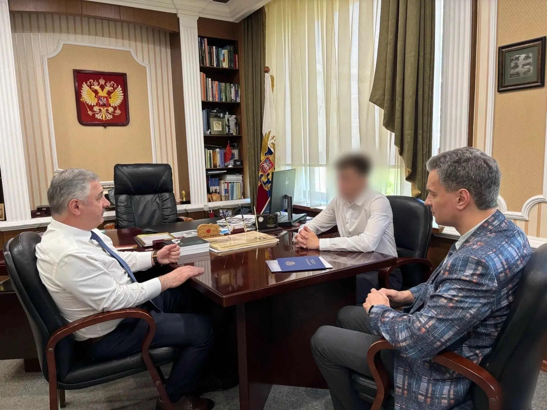 🇷🇺Хорошо учиться и служить Отечеству!

В начале июня мной был вручен диплом о получении высшего ин