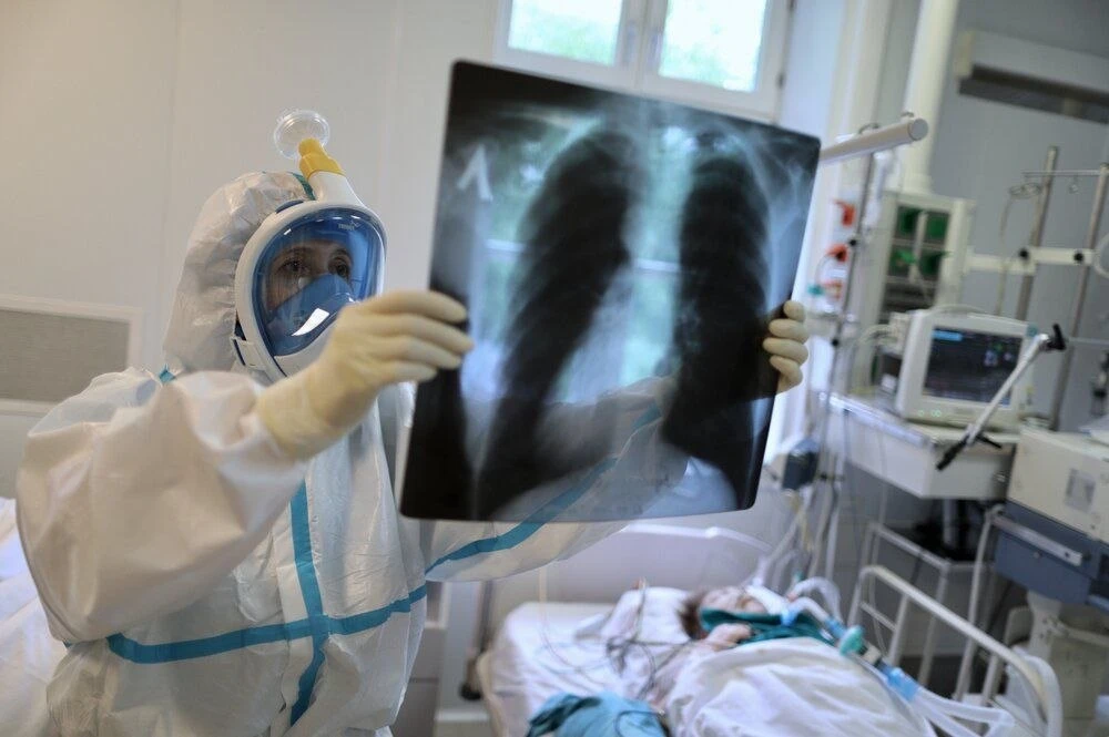 ➕ Медики во Владивостоке спасают 21-летнего мужчину с тяжёлым вейп-ассоциированным пора...