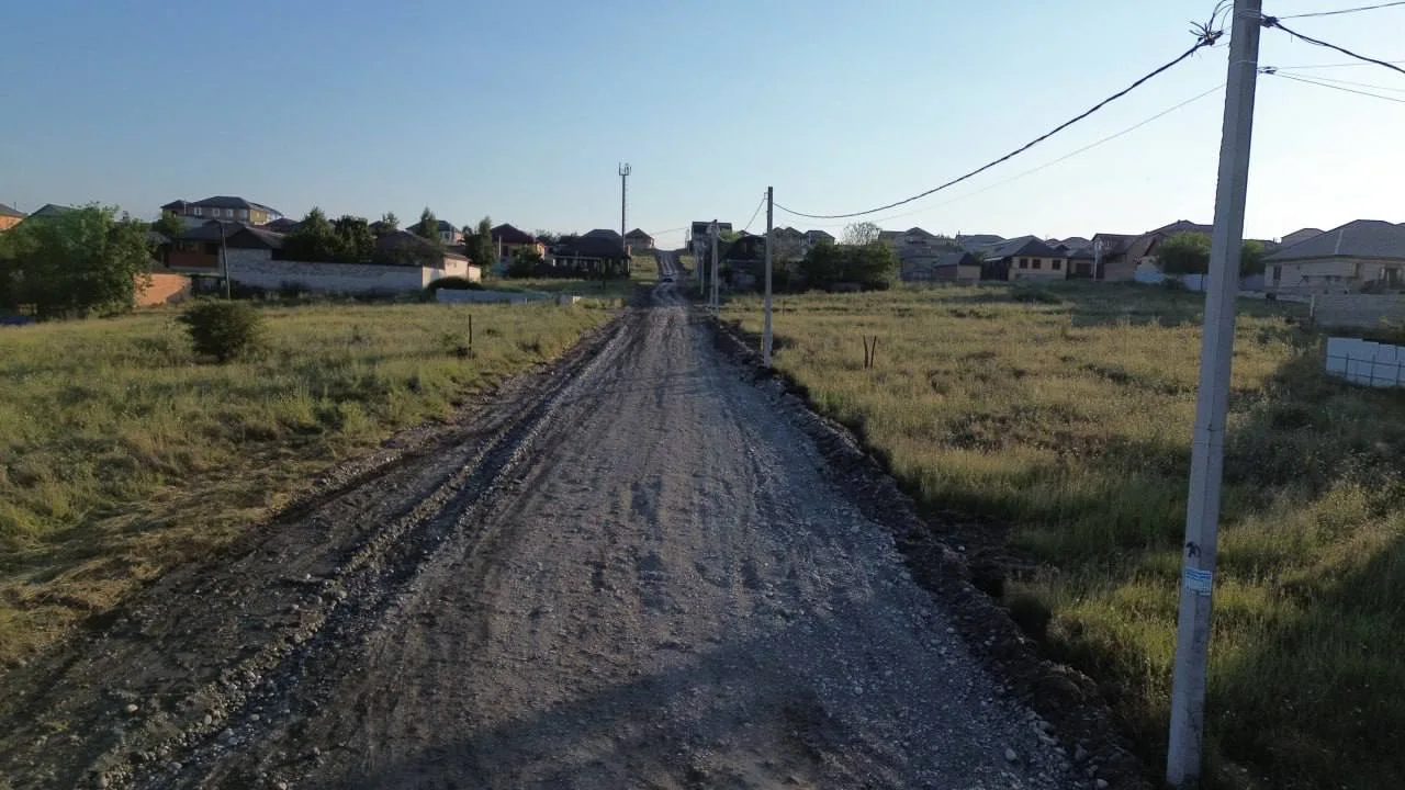 В Назрани продолжается грейдирование дорог
