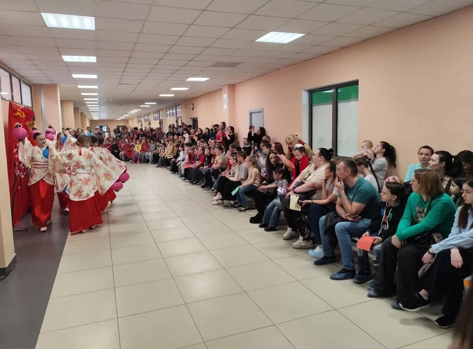 🪭 День китайской культуры в нашей школе: «КОД КИТАЯ»! 🏮  ✨Сегодня МБОУ «Школа №18» превратилась в на