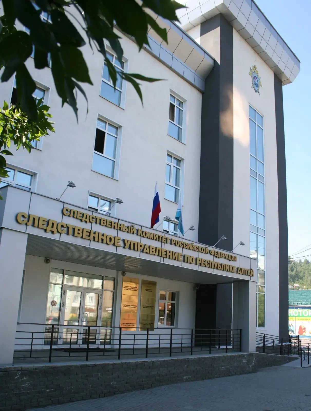 Следственное управление напоминает о правилах детской безопасности: открытое окно - опа...