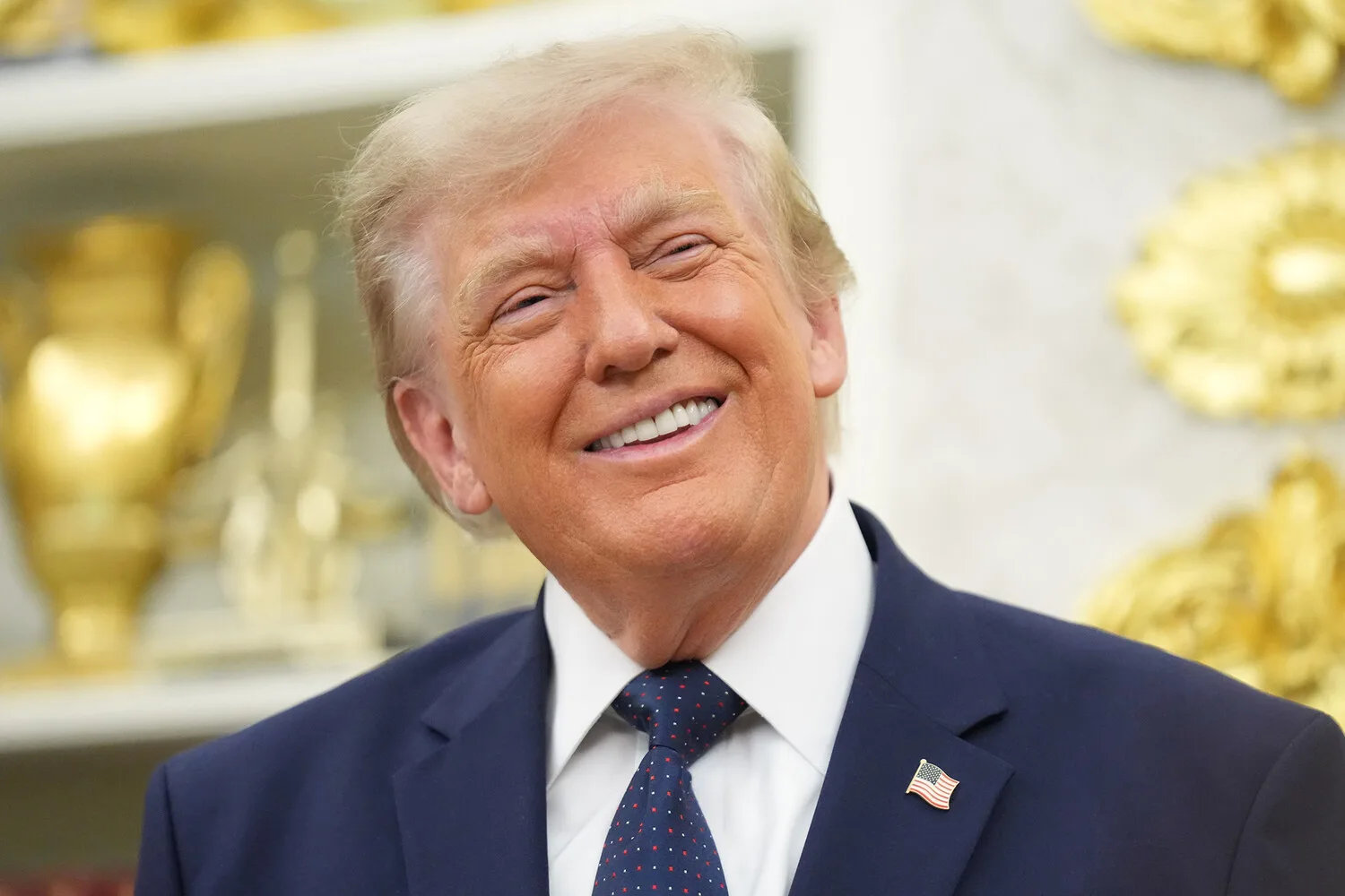 Американский лидер Дональд Трамп заявил на своей странице в соцсети Truth Social, что С...