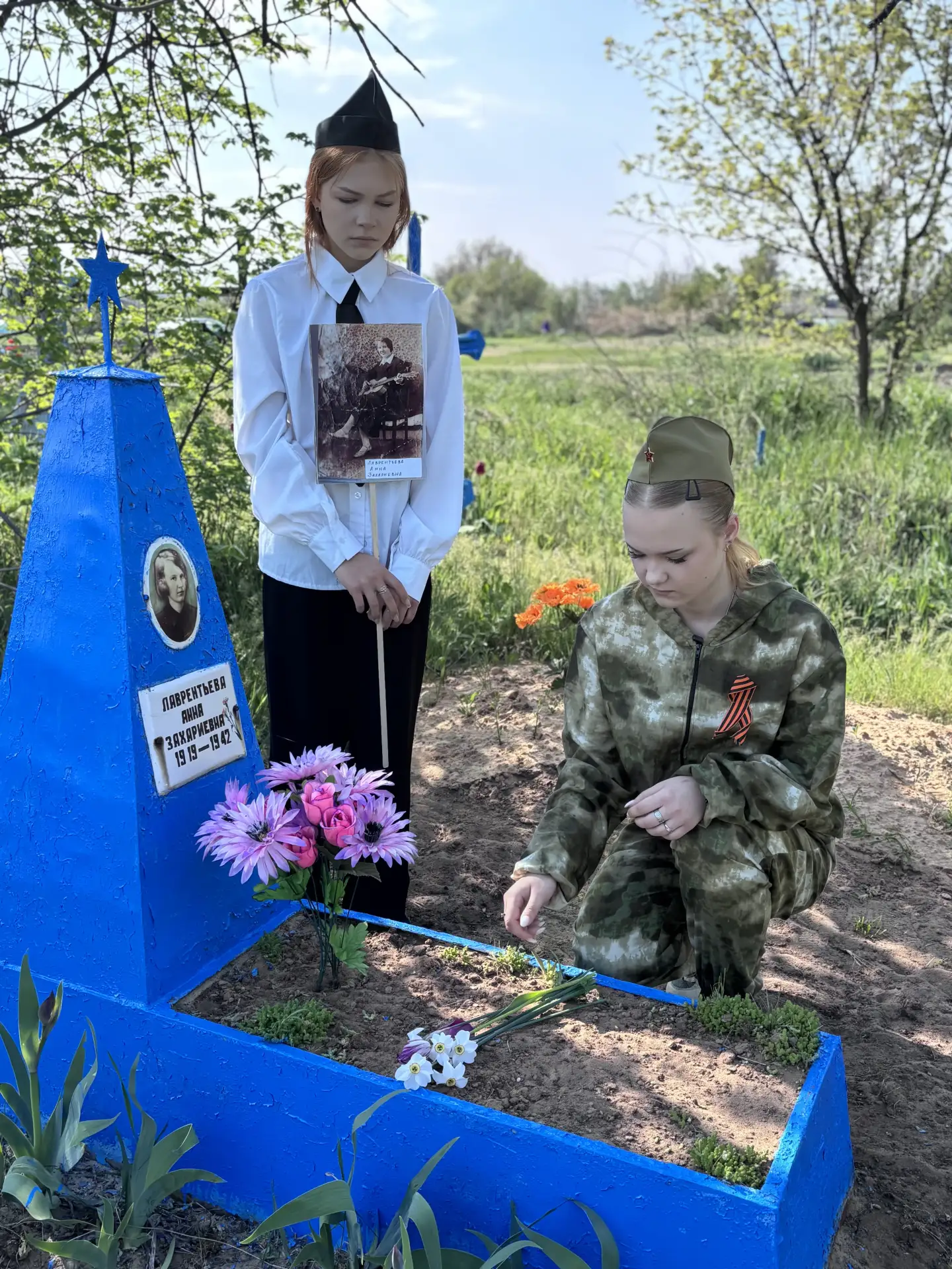 Сегодня в школе — митинг в честь 81‑й годовщины Великой Победы! 🇷🇺✨