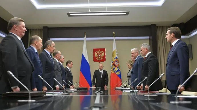 ⚡️Путин сегодня проведет оперативное совещание с постоянными членами Совета Безопасност...