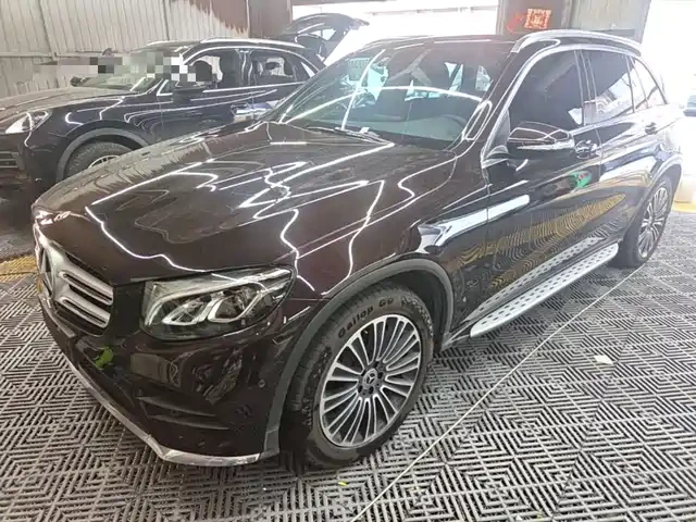 🚗 Mercedes-Benz 2018