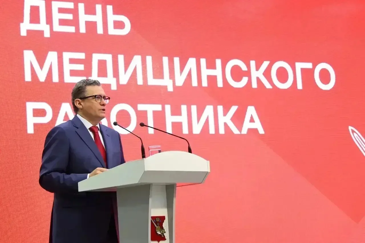 Принял участие в торжественной церемонии чествования наших медицинских работников по случаю професси