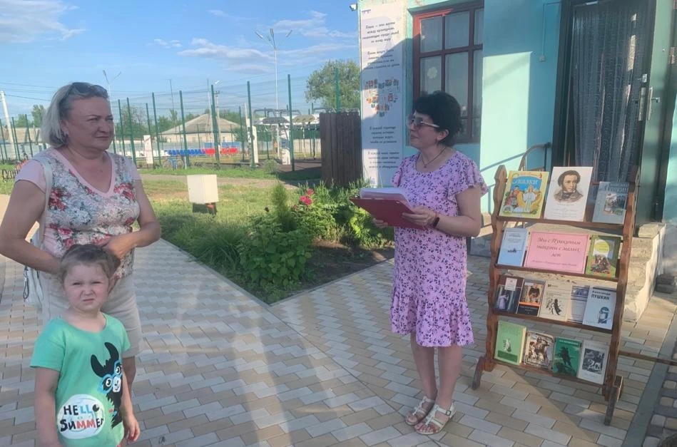 В Железнодорожном парке 9 июня царила интеллектуальная атмосфера. Сотрудники МКУК «БИЦ» организовали