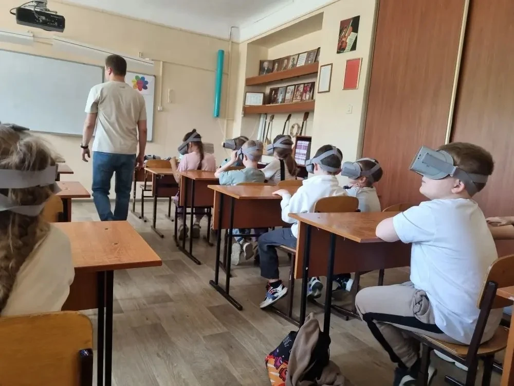 Как «Солнечный город» покорил моря и чудеса света? 🌞🌍

Добрый день, друзья! 8 июня для наших ребят