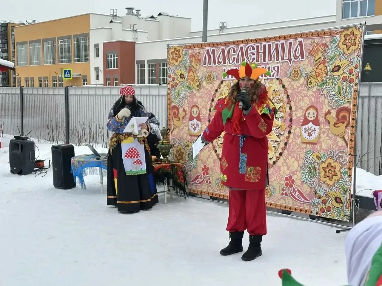 🌞 Вчера в 4 корпусе прошли яркие и весёлые масленичные гуляния!  Согласно народной традиции, мы праз