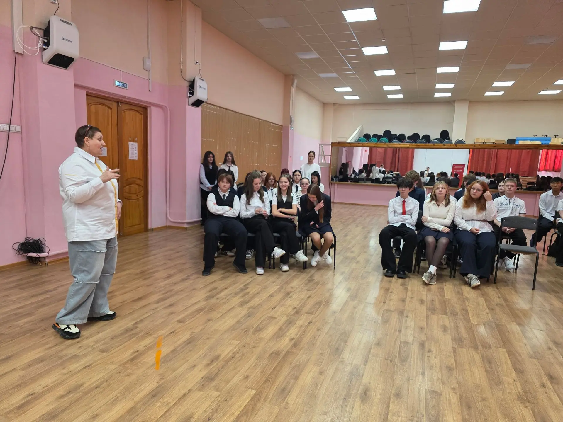 В школе прошла настоящая детская агитационная предвыборная кампания. На пост председате...