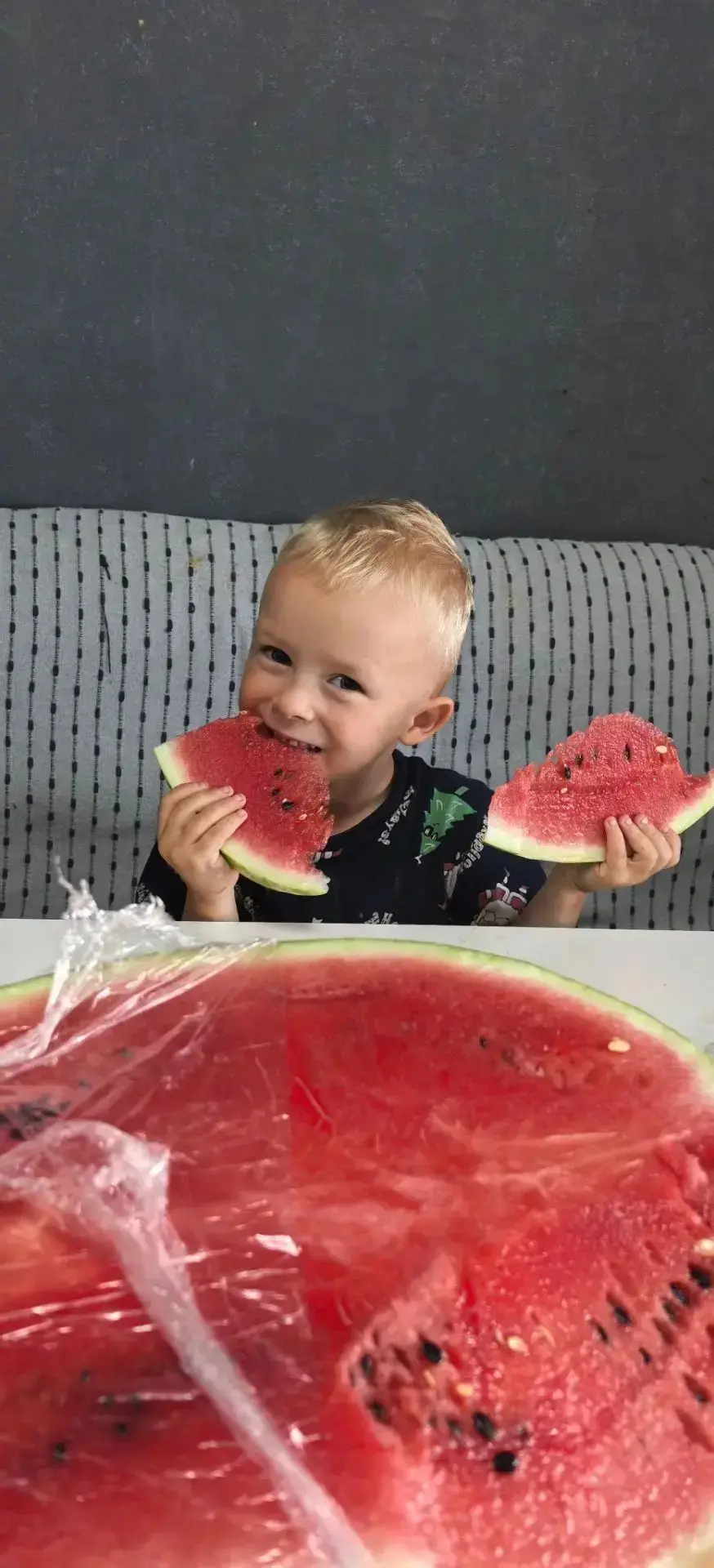 День арбуза отмечаем всей семьёй! 🍉