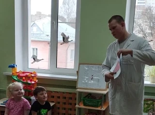 Сегодня в наш садик приходили студенты медицинского колледжа, чтобы рассказать детям о важности прав