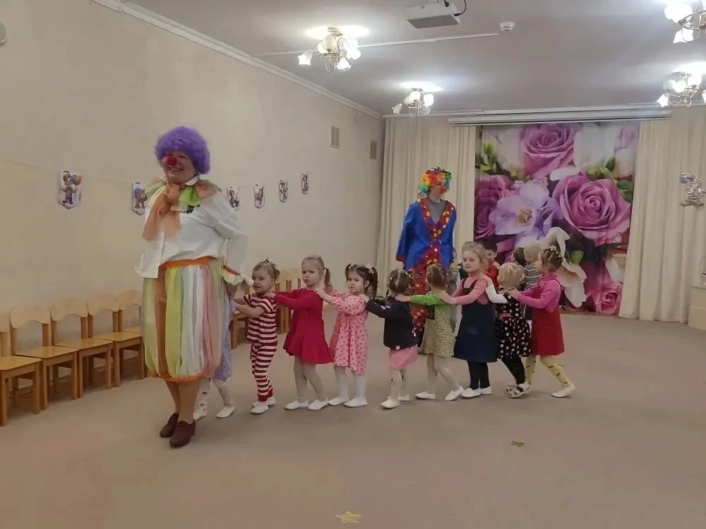 🎪  Тишина? Нет, только не у нас!

🔥Настоящий праздник радости, шалости и веселья прошел во второй 