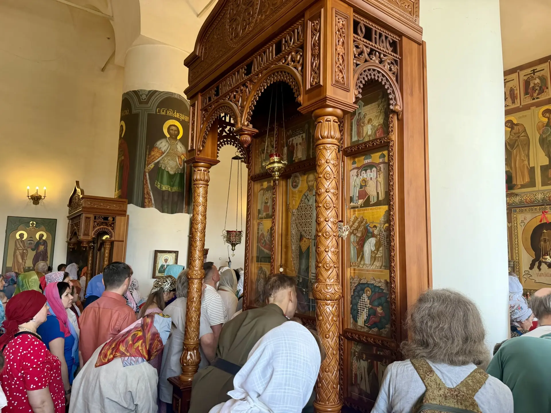 В Можайске с крестным ходом и молебном отметили 795-летие города и день Николая Чудотворца  22 мая М
