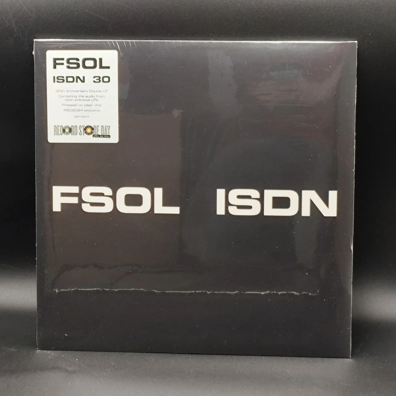 FSOL - ISDN
1995-2025

Альбом британского творческого дуэта The Future Sound of London — часть творч