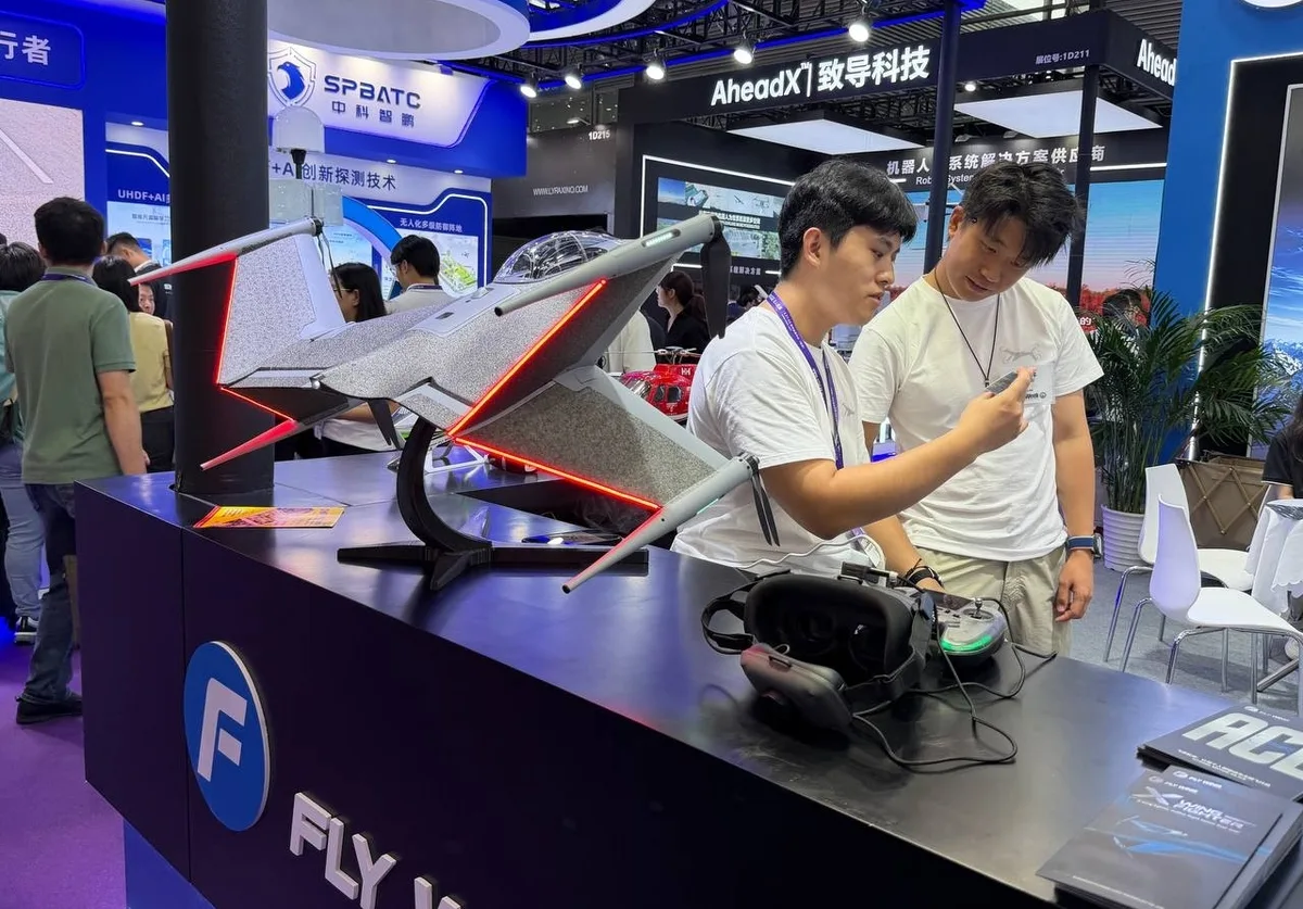В Шэньчжэне открылся  Всемирный конгресс по беспилотникам  Drone World Congress является одной из кр