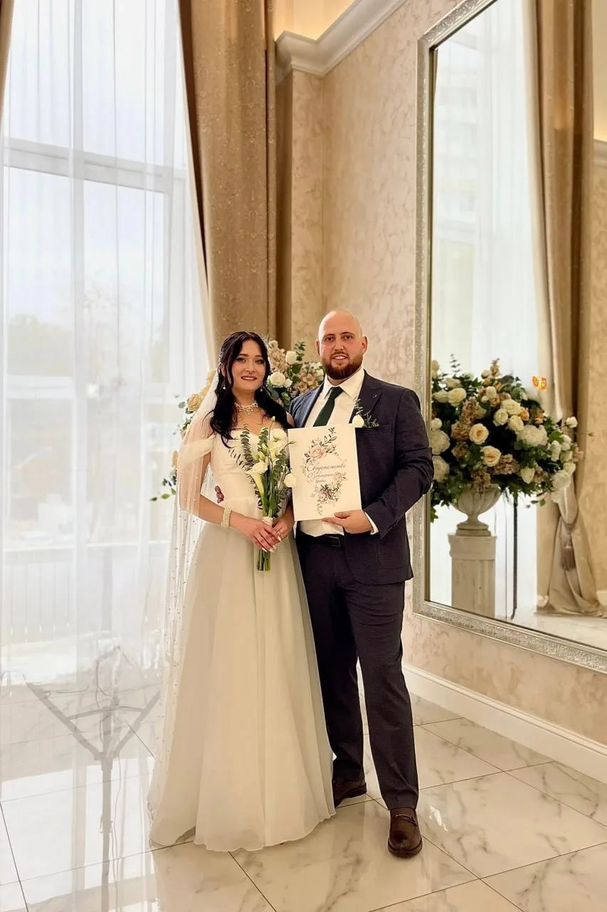💍 Кто сказал, что свадьба должна быть в пятницу или субботу?