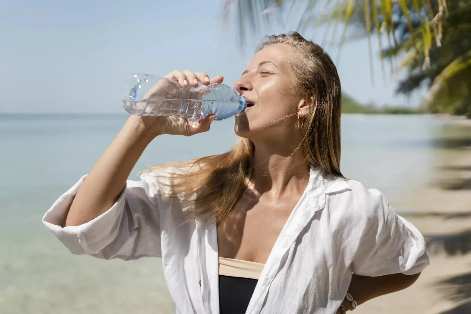 💧  Кому нельзя пить минералку каждый день?

Минеральная вода кажется полезной всем, но это не совсе