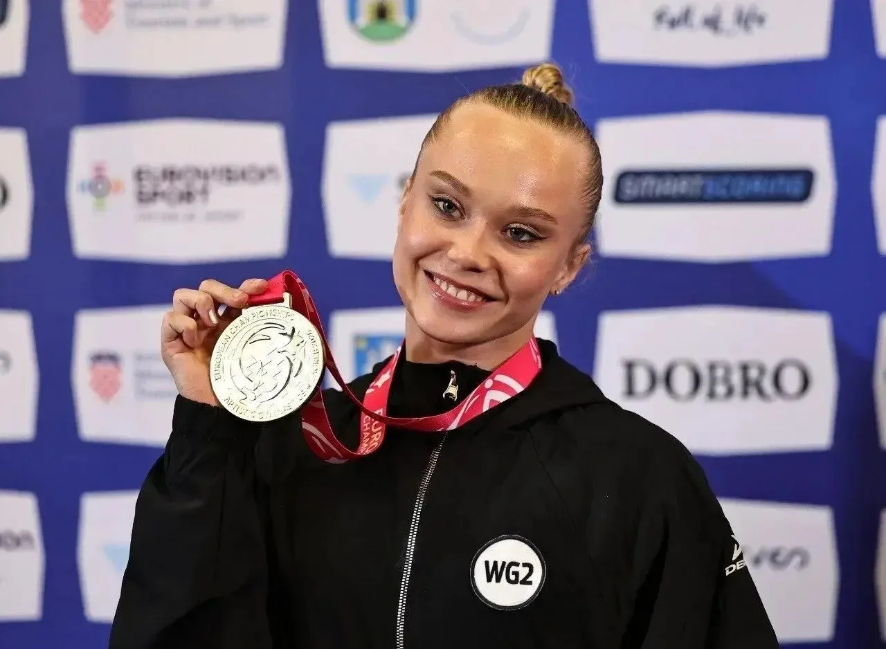 Ангелина Мельникова впервые стала абсолютной чемпионкой Европы по спортивной гимнастике!🥇
