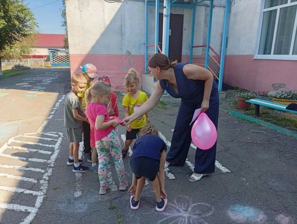 День молодёжи в детском саду: веселье, музыка и танцы
Сегодня стены нашего детского сада наполнились