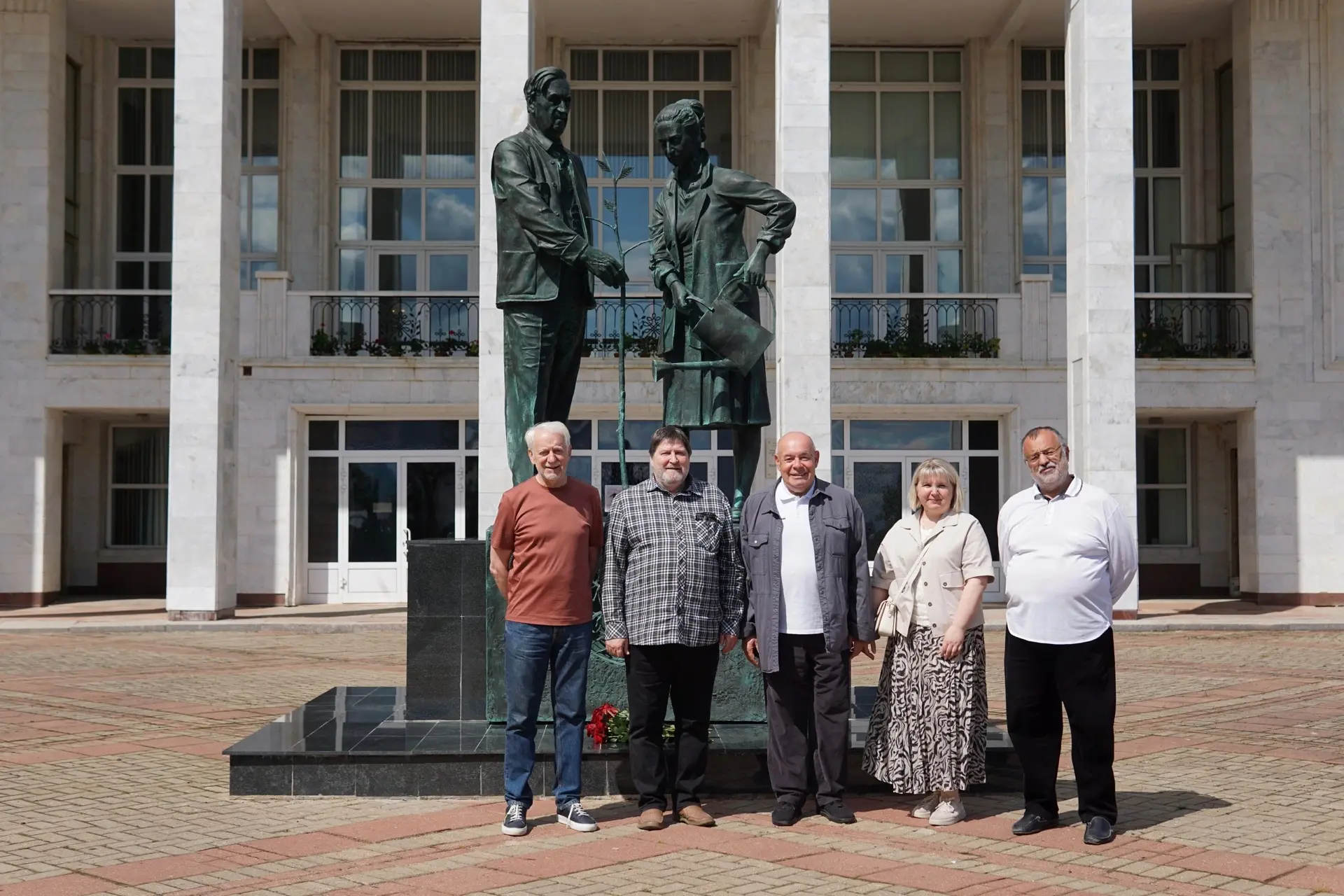 В эти дни с радостью отмечаем среди гостей Пушкинского Заповедника Михаила Ефимовича Швыдкого, специ