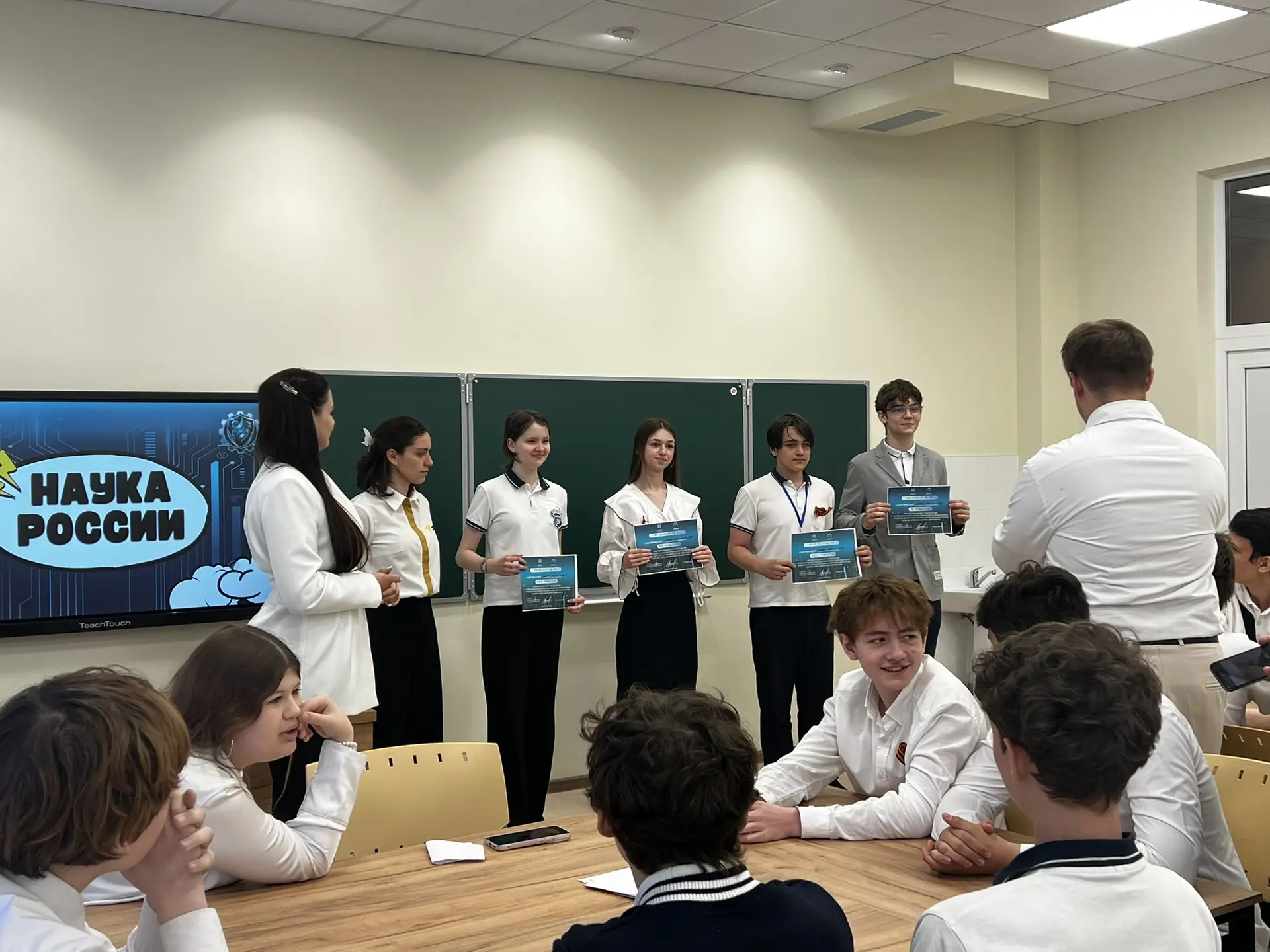 ✨ Торжественное открытие выставки‑конкурса «РОБОТЕХ: синтез технологий и суверенитета» состоялось 29