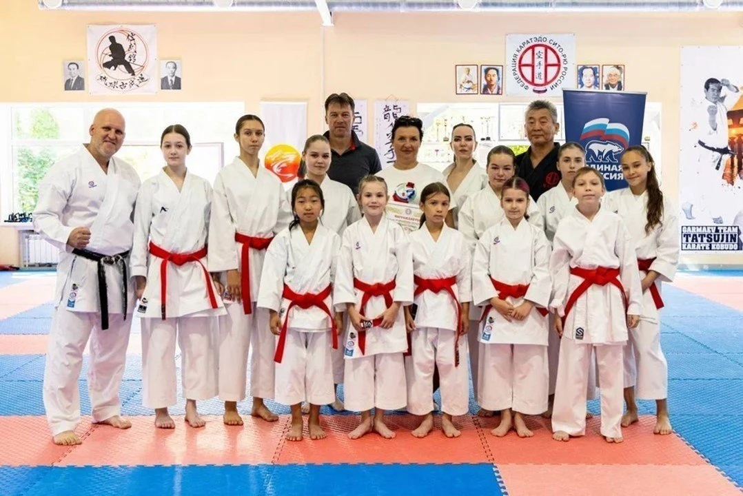 Более 500 юных спортсменов занимаются в школе каратэ «Тацудзин» в Лобне