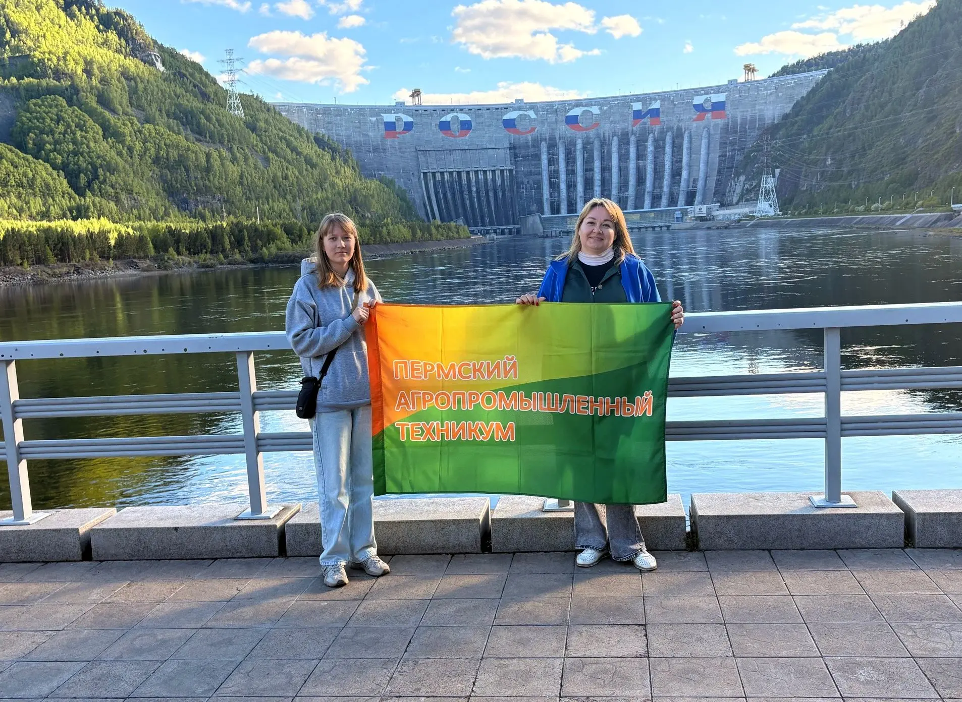 БРОНЗА НА МЕЖРЕГИОНАЛЬНОМ ЭТАПЕ ЧЕМПИОНАТА «ПРОФЕССИОНАЛЫ».
 
 
В Минусинском сельскохозяйственном к