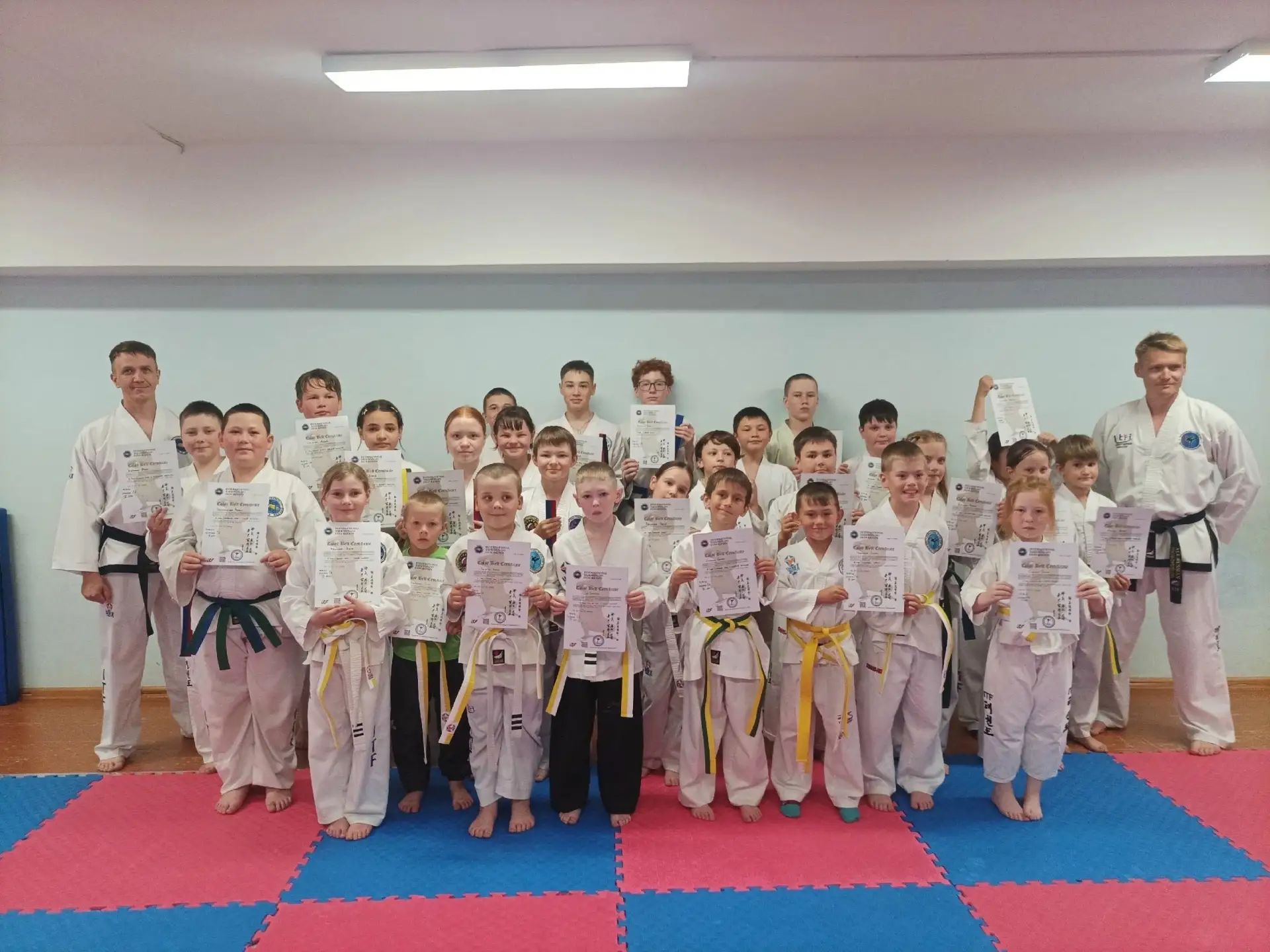 🥋 Аттестация в селе Вавож — завершена! ✅

19 июня в филиале клуба «Успех» прошла аттестация на цвет