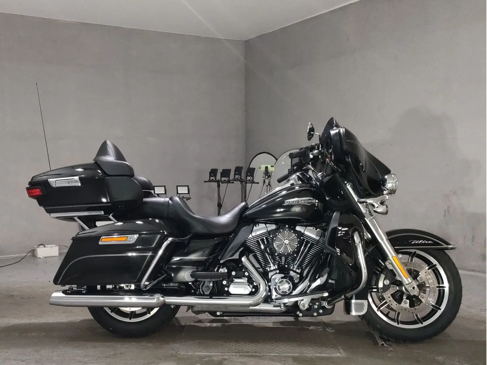 Выдача мото: HARLEY-DAVIDSON FLHTCU