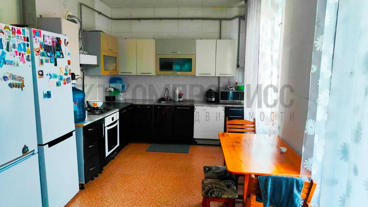 🏠 ID 129168625 Адрес: Краснодарский край, Абинский р-н, ст-ца Холмская  📍 Большой двухэтажный дом с 