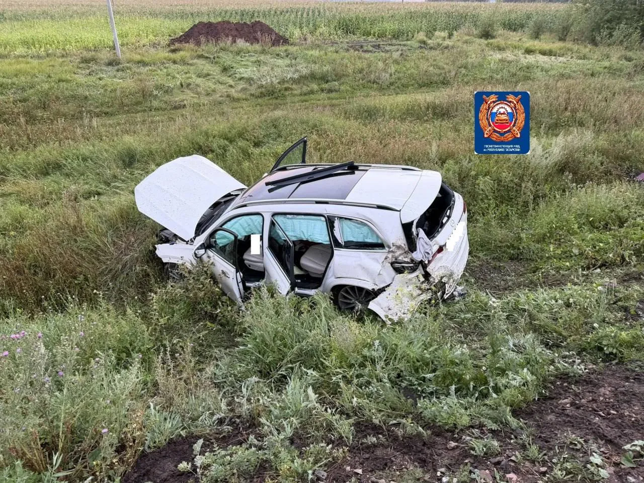 Автомобиль вылетел в кювет, погубив 46-летнего мужчину в Альметьевском районе