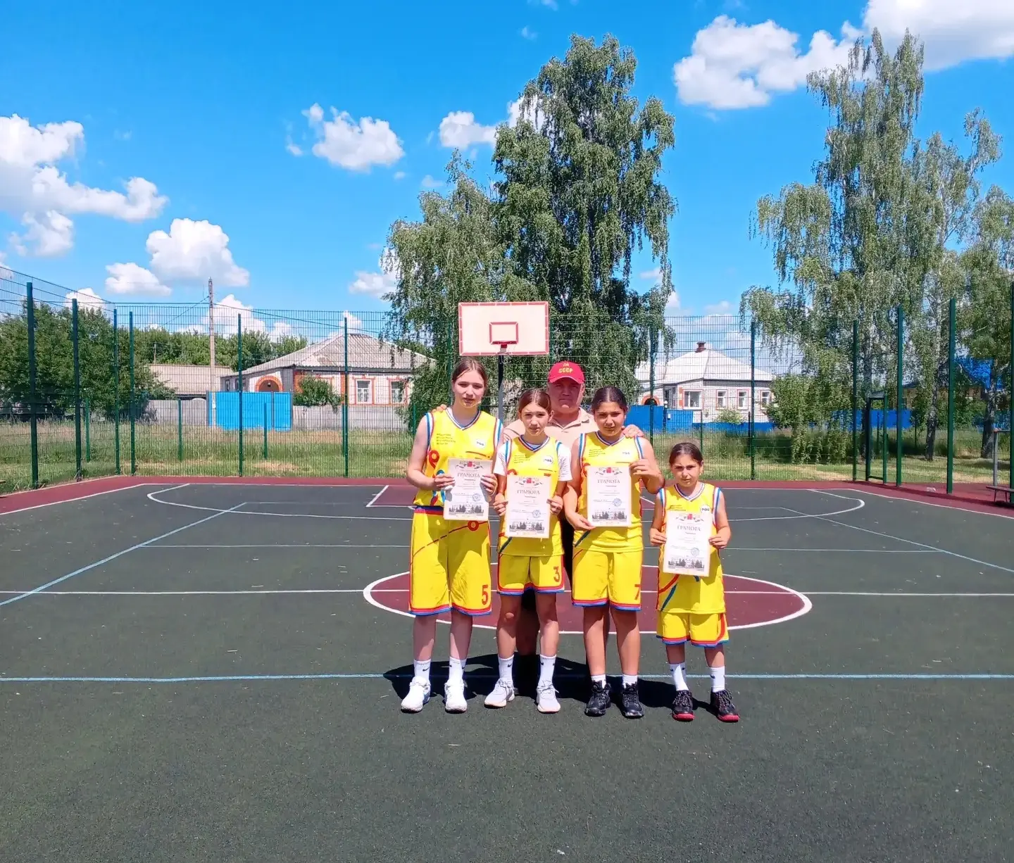 НАШИ ДЕВЧОНКИ — НАША ГОРДОСТЬ 🏀