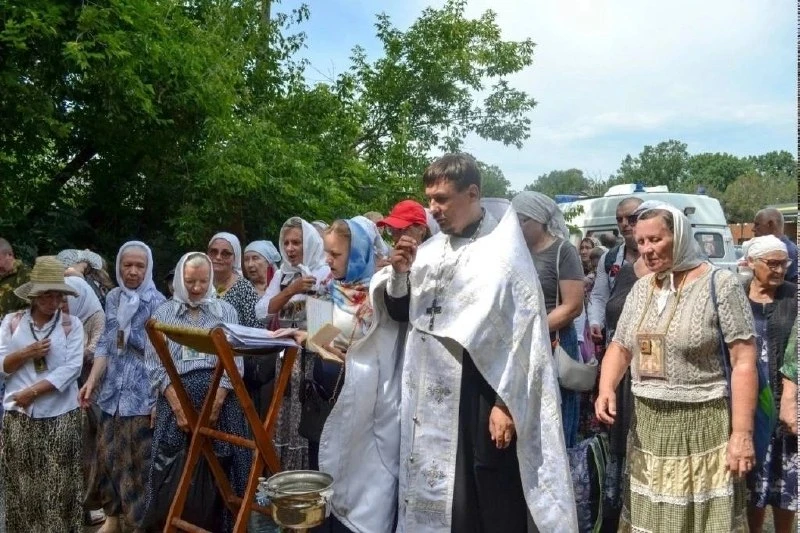 🙏 Через Борисоглебск проходит крестный ход в Серафимо-Саровский монастырь.

Участники крестного ход