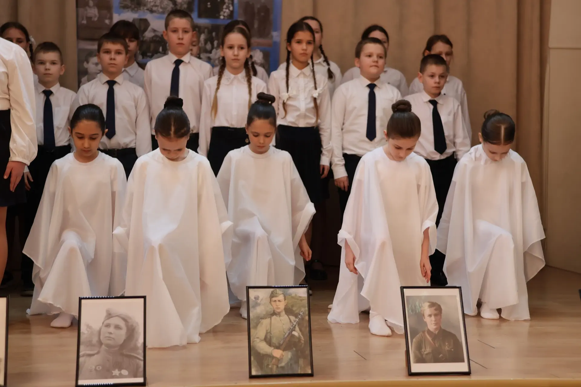 🎤 В нашей школе прошёл фестиваль инсценированной военно-патриотической песни для учащихся 2–7 классо