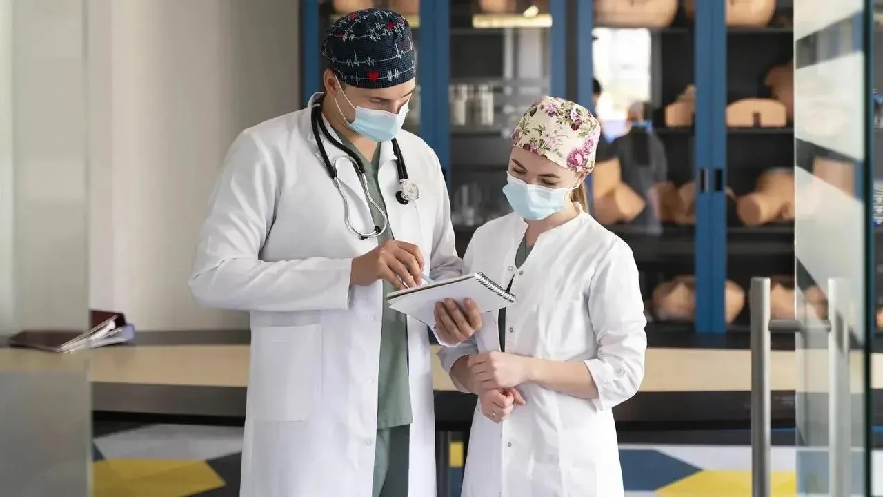 👩🏻‍⚕️ В России изменят систему оплаты труда медиков
