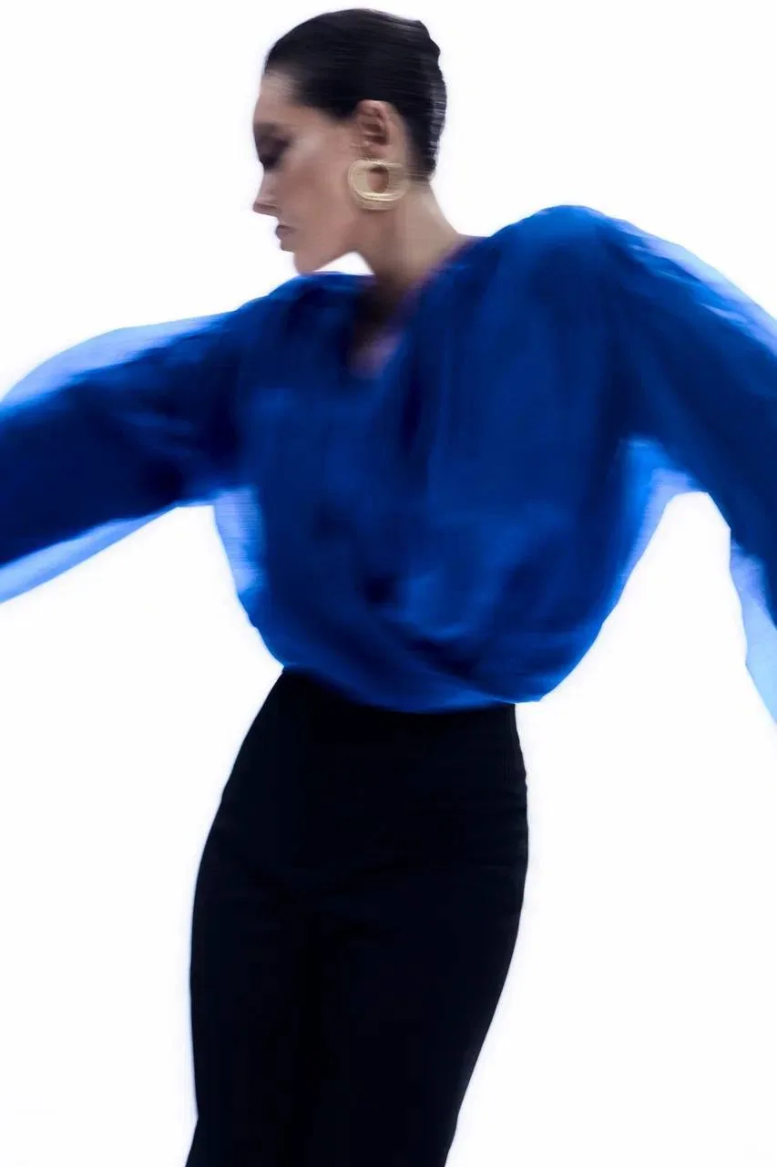 Тем временем у ZARINA вышла новая коллекция ICONIC в эстетике power dressing. 

Коллекция премиальна