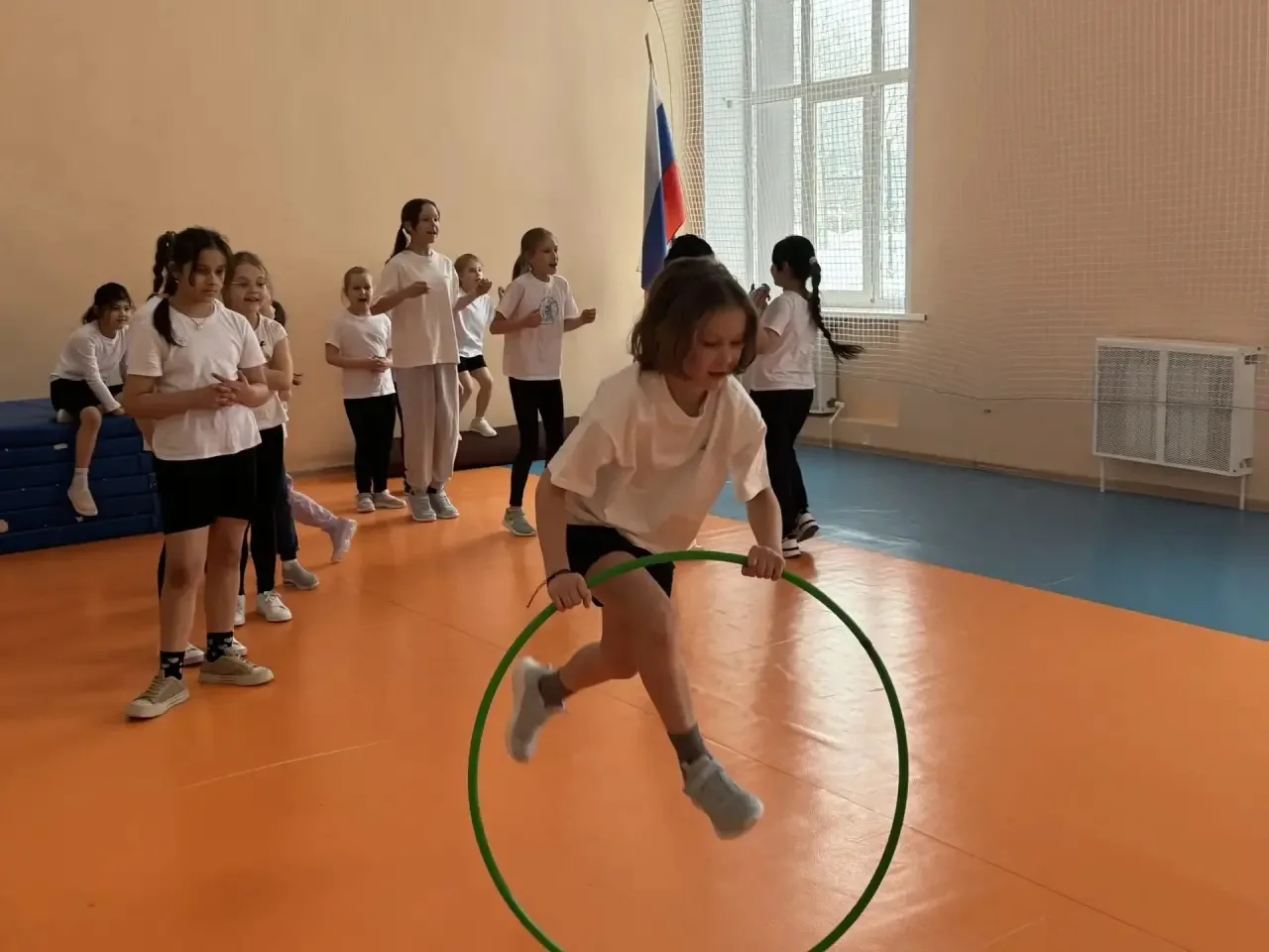 🌷Спортивный праздник в честь 8 марта в Ромодановских двориках  ✨ 4 марта наша школа отметила Междуна