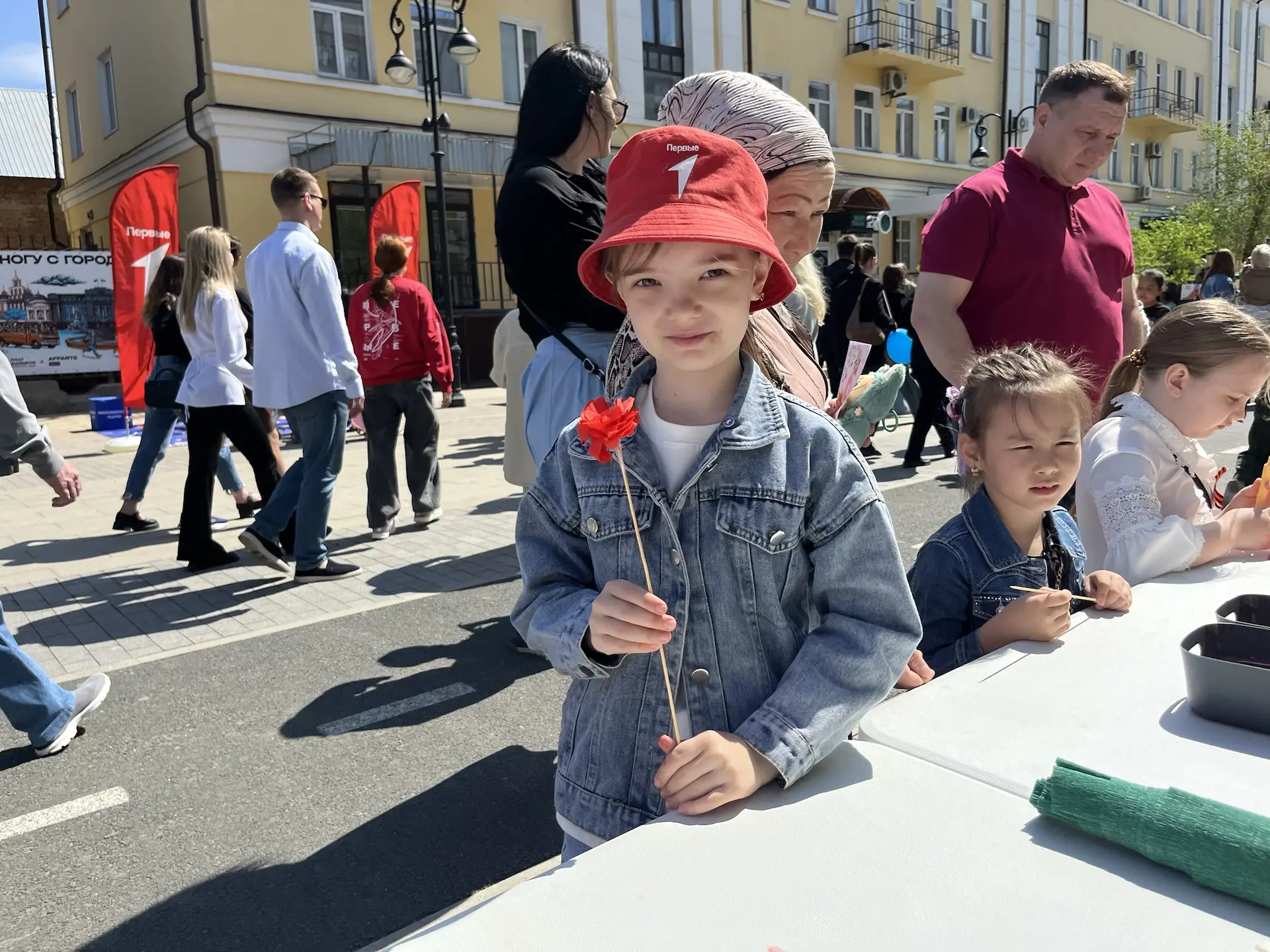 С Днем Победы! 🕊️   Сегодня, в честь этого великого праздника, на улице Советской работают площадки 
