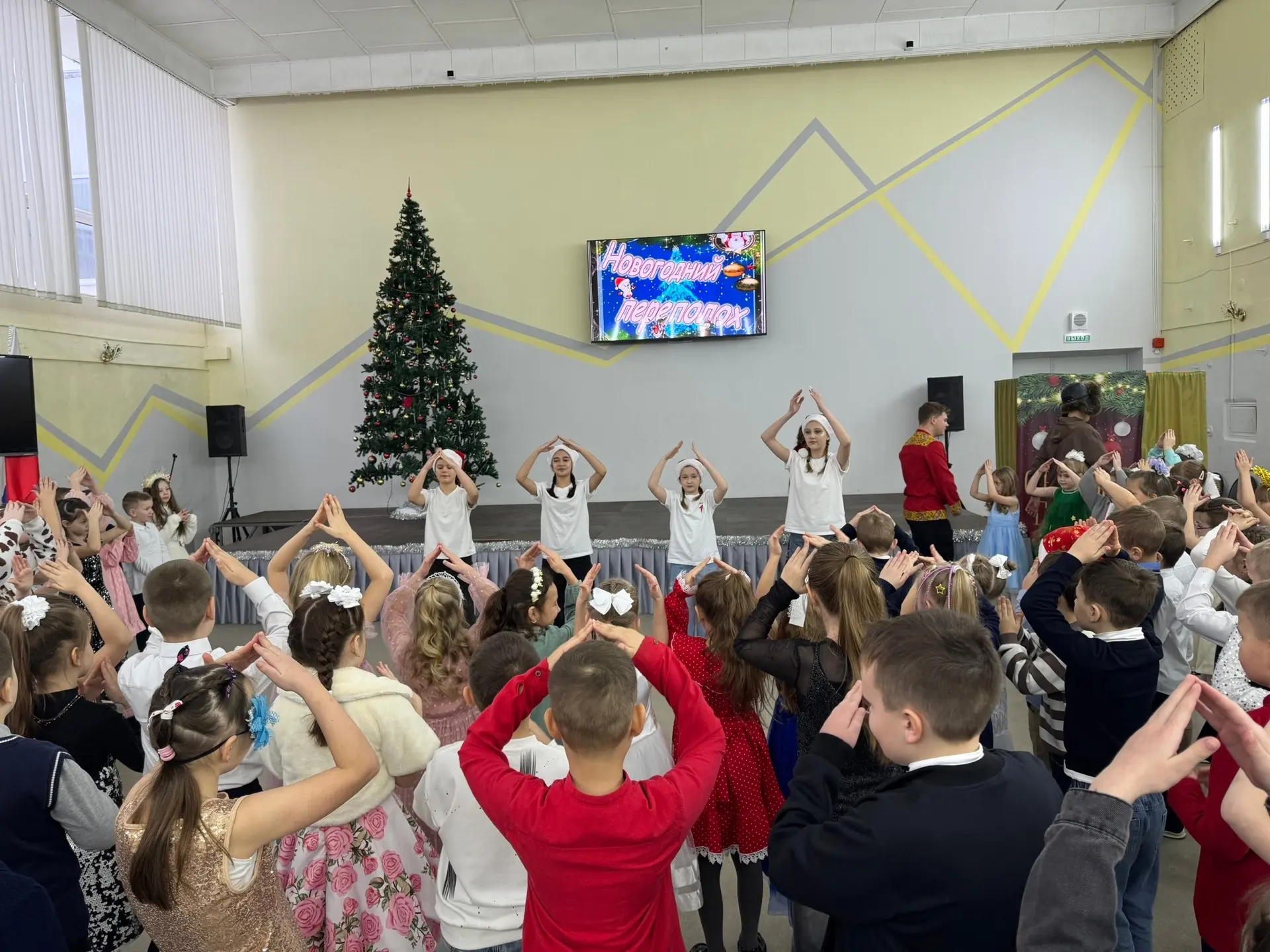 🎉 Зимняя сказка началась! Новогодний переполох для самых маленьких! 🎄  Начались долгожданные новогод
