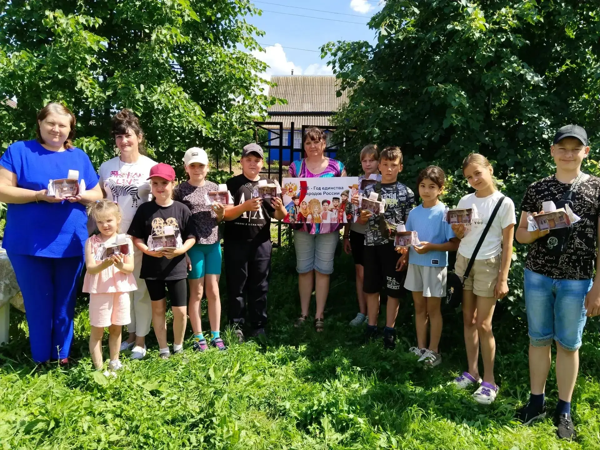 В Краснозвездинском сельском Доме культуры царила атмосфера творчества и единения: здесь прошел увле