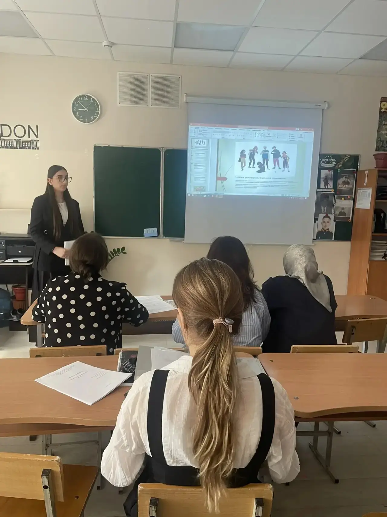 📸 Защита индивидуальных проектов в 10-1 классе Сегодня в нашей школе прошла плановая защита индивиду